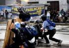 INFILTRADOS: REPRESION POLICIAL EN LA PLAZA DEL CONGRESO