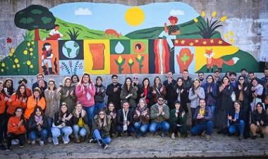 EL CIERRE DE LA SEMANA DEL AMBIENTE SE VIVIÓ A PURO COLOR Y CONCIENCIA AMBIENTAL