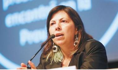 SILVINA BATAKIS ES LA NUEVA MINISTRO DE ECONOMIA