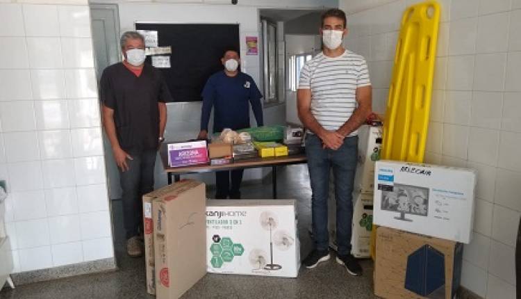 EL GOBIERNO PROVINCIAL ENTREGÓ INSUMOS Y EQUIPAMIENTO EN EL DEPARTAMENTO DUPUY