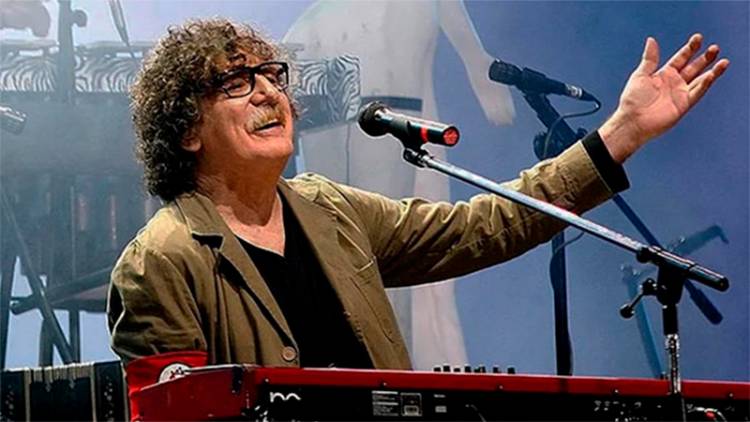 CON PRONÓSTICO RESERVADO CONTINÚA INTERNADO CHARLY GARCÍA TRAS SUFRIR "COMPLICACIONES CLÍNICAS"