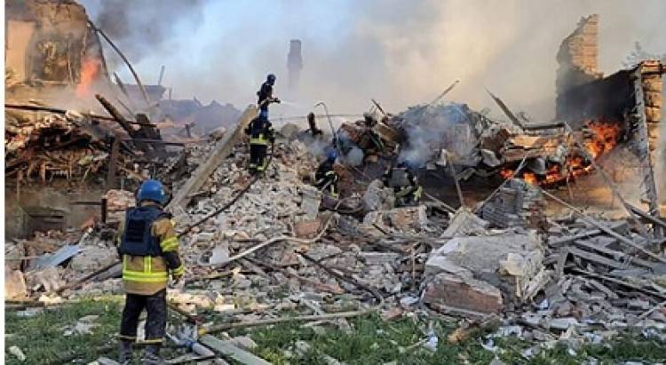 UCRANIA DENUNCIÓ UN ATAQUE A UNA ESCUELA CON REFUGIADOS