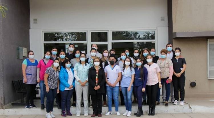 LA MINISTRA DE SALUD RECORRIÓ LOS HOSPITALES DE CANDELARIA Y QUINES