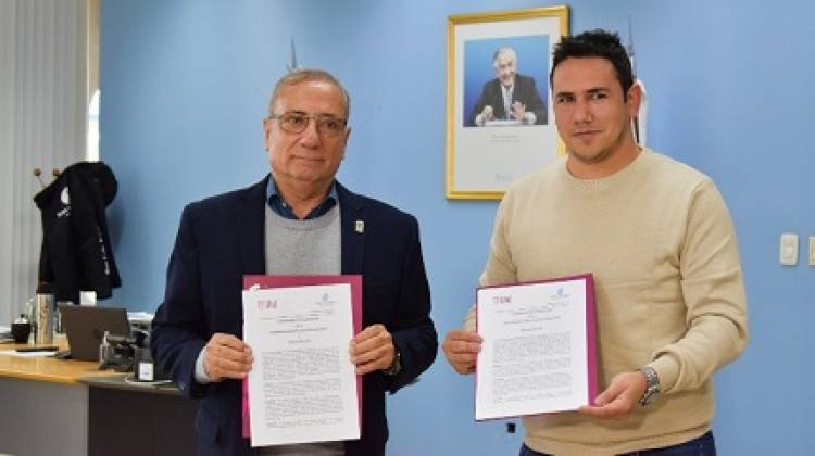 SAN LUIS AGUA Y LA UPrO FIRMARON UN CONVENIO PARA CAPACITAR OPERARIOS