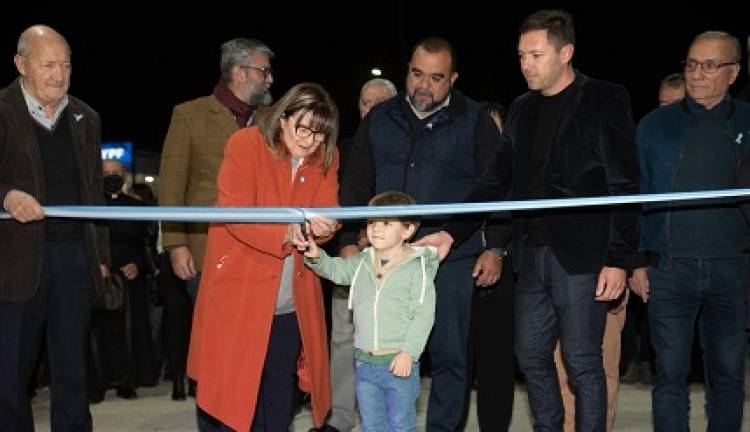 INAUGURARON LA PLAZA DE LA INTEGRACIÓN “VERÓNICA BAILONE”