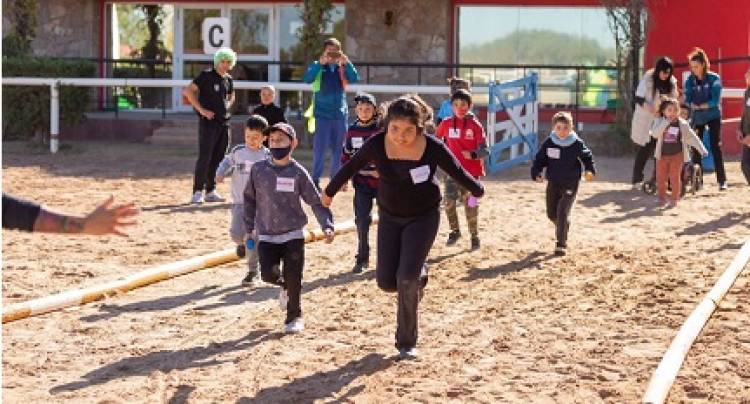 EL DEPORTE LLEGÓ A LA ESCUELA PROVINCIAL DE EQUINOTERAPIA
