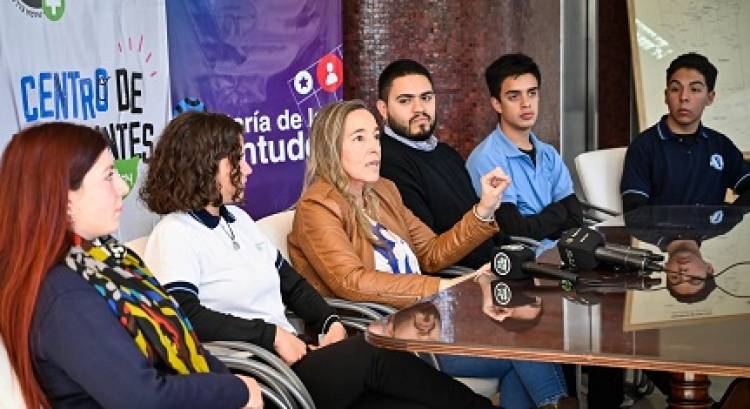 EDUCACIÓN Y JUVENTUDES ESTIMULARÁN LA FORMACIÓN DE CENTROS DE ESTUDIANTES