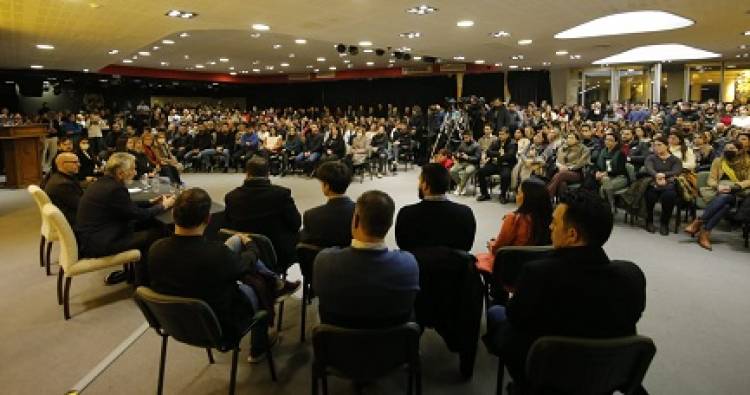 ALBERTO OTORGÓ UN NUEVO AUMENTO SALARIAL: LLEGARÁ AL 60% ANUAL