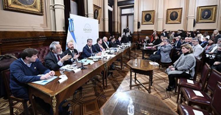 EL GOBERNADOR EN EL SENADO: “LA CORTE SUPREMA DEBE SER FEDERAL”