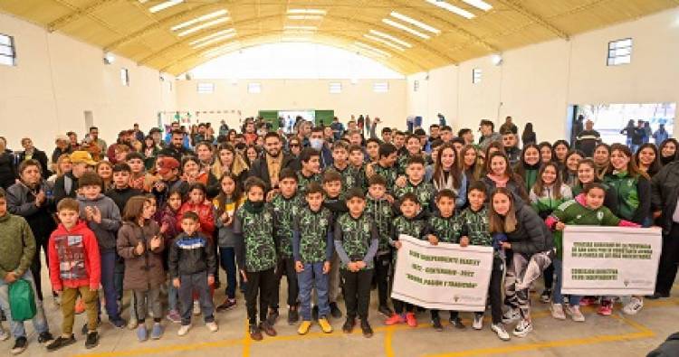 INAUGURACIÓN DE LAS OBRAS EN EL CLUB INDEPENDIENTE DE BEAZLEY