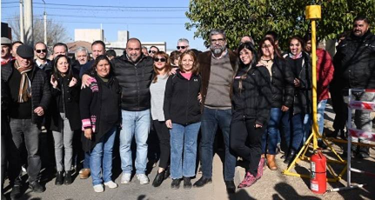 INAUGURARON LA PRIMERA ETAPA DE LA EXTENSIÓN DE GAS EN EL BARRIO LA RIBERA