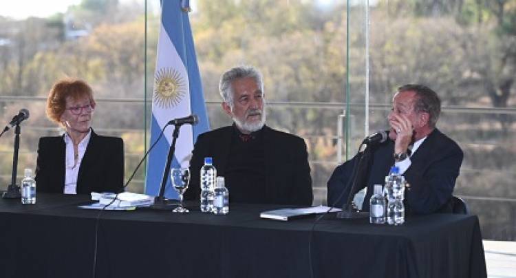 PRESENTARON EL OBSERVATORIO DE LA DEUDA PÚBLICA