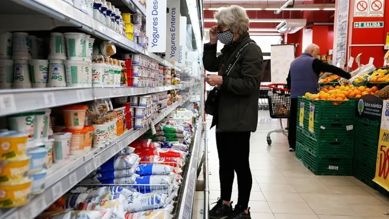 EN JUNIO LA INFLACIÓN FUE DEL 5,3 POR CIENTO Y LA INTERANUAL LLEGÓ AL 64%