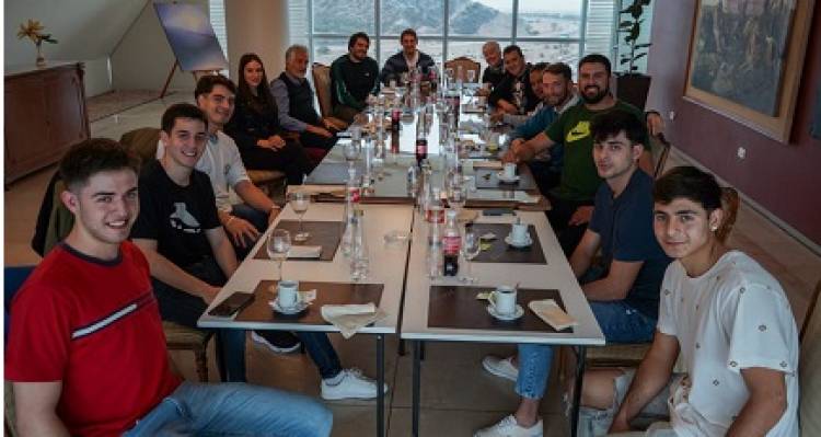 ALBERTO RECIBIÓ AL PLANTEL DE GEPU