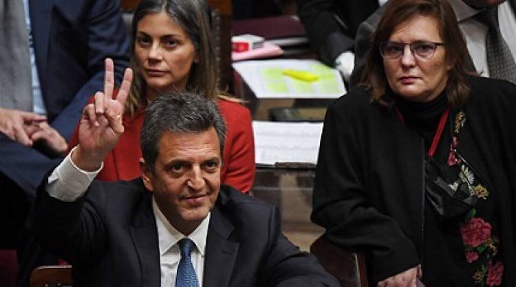MASSA PRESENTARÁ HOY UN PAQUETE DE DECISIONES ECONÓMICAS