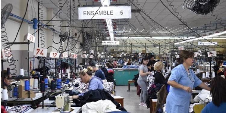 NORFABRIL SUMÓ 14 BENEFICIARIAS Y BENEFICIARIOS DE INCLUSIÓN A SU PLANTA TEXTIL