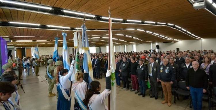HOMENAJEARON A MÁS DE 140 VETERANOS Y VETERANAS DE MALVINAS
