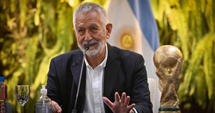 LOS ANUNCIOS DEL GOBERNADOR
