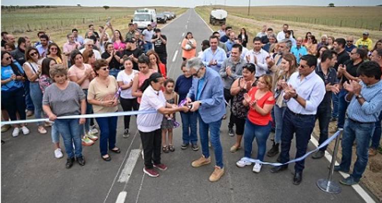 CALLES Y RUTAS PAVIMENTADAS QUE MEJORAN LA CALIDAD DE VIDA DE MILES DE PUNTANOS