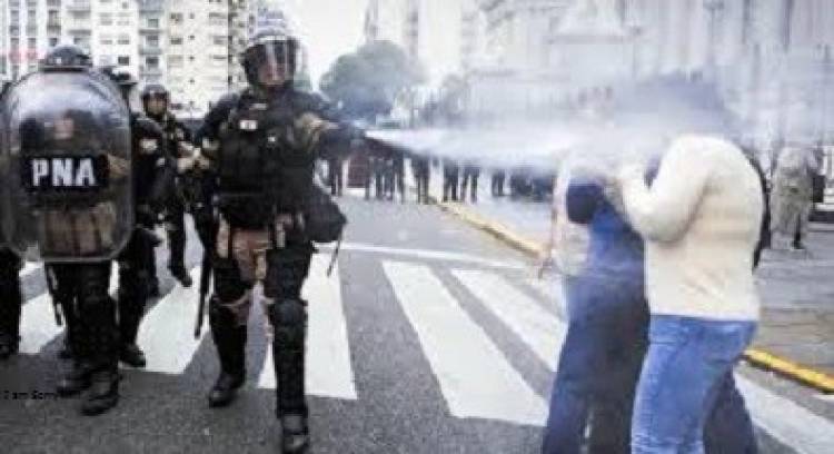 REPRESIÓN, HERIDOS Y DETENIDOS